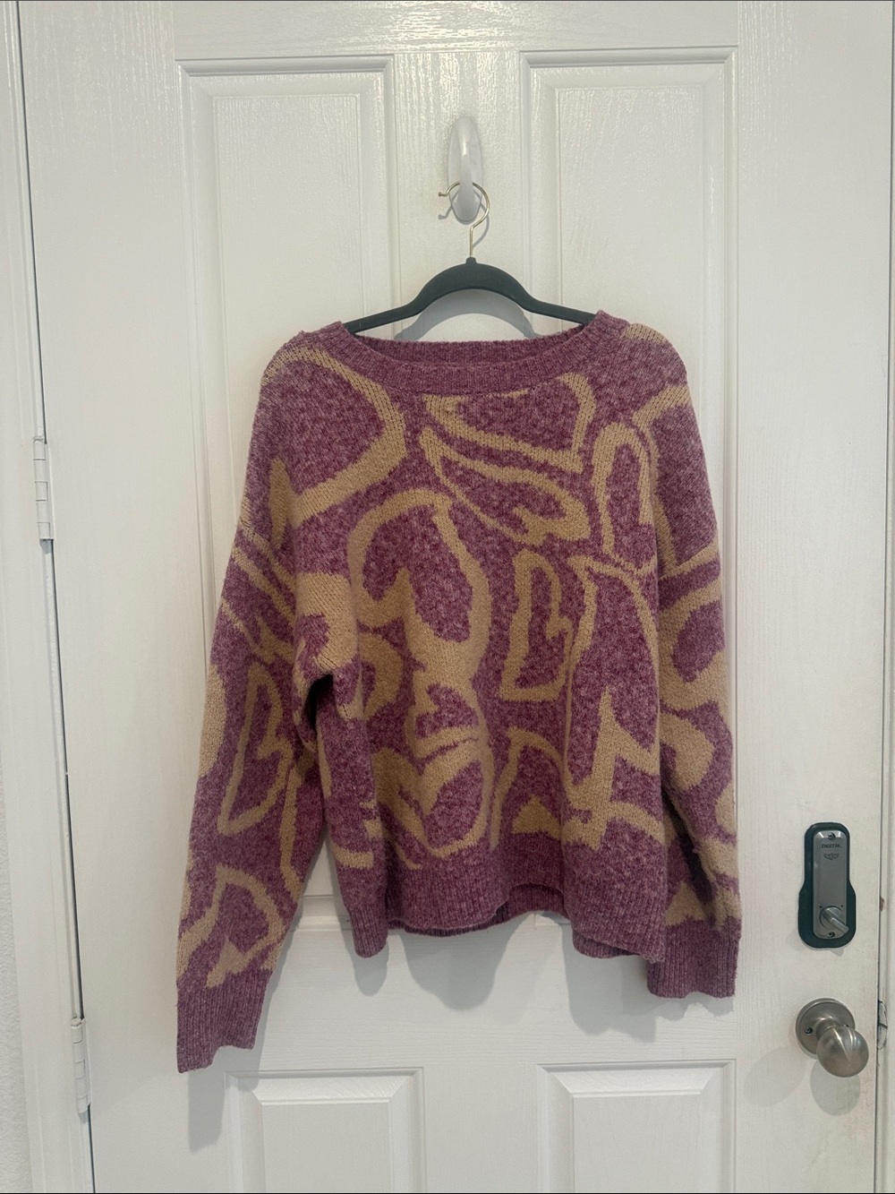 Umgee heart style sweater - Picture 2 of 5